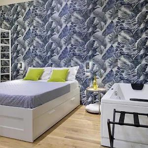 live-suite-napoli.hotels-amalfi.com/